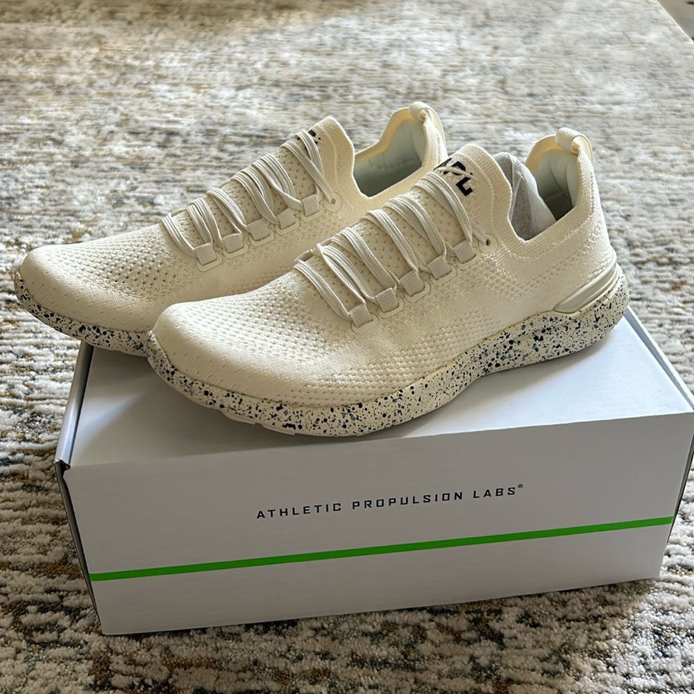 APL techloom breeze in pristine/midnight:speckle